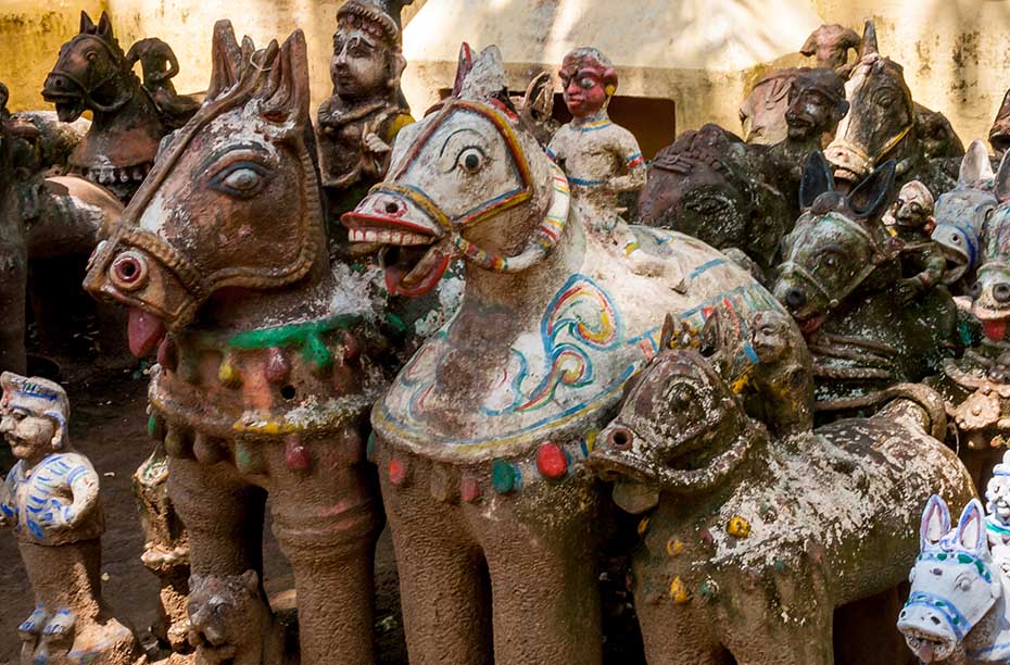 Ayyanar God provided with clay horses to ride around the village during his night-vigil
